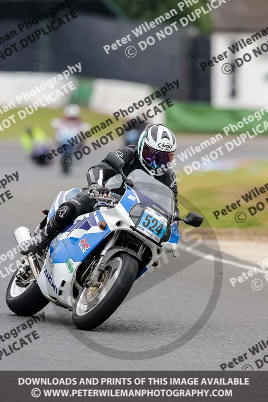 Vintage motorcycle club;eventdigitalimages;mallory park;mallory park trackday photographs;no limits trackdays;peter wileman photography;trackday digital images;trackday photos;vmcc festival 1000 bikes photographs